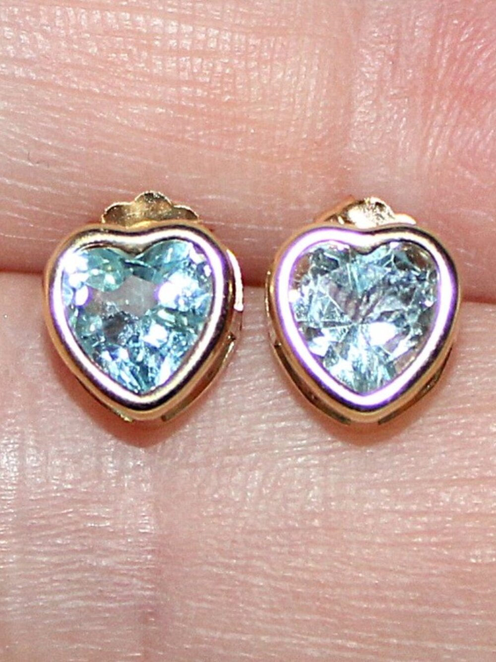 14kt Gold Blue Topaz Heart Stud Earrings - Picture 3 of 3